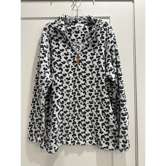 Discount‎ Divas Boutique Cheetah Print Quarter Zip Fleece Pullover - Picture 1 of 6